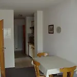 Apartment Gastehaus Zur Farbe *