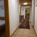 Gastehaus Zur Farbe Apartment