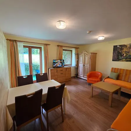 Gaestehaus Zur Faerbe Appartement